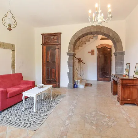 Studio Holiday In Santulussurgiu Santu Lussurgiu