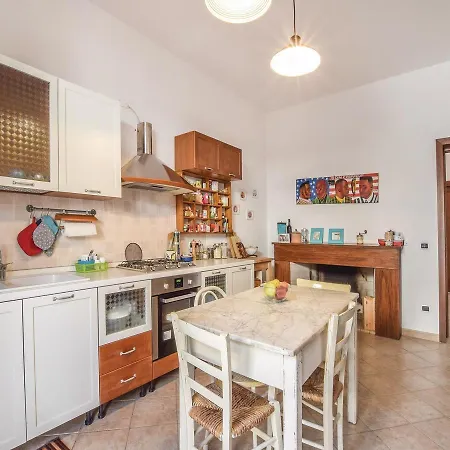 Studio Holiday In Santulussurgiu * Santu Lussurgiu